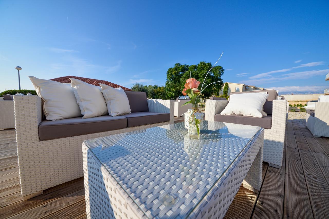 Sunset Deluxe Villa Vir Εξωτερικό φωτογραφία